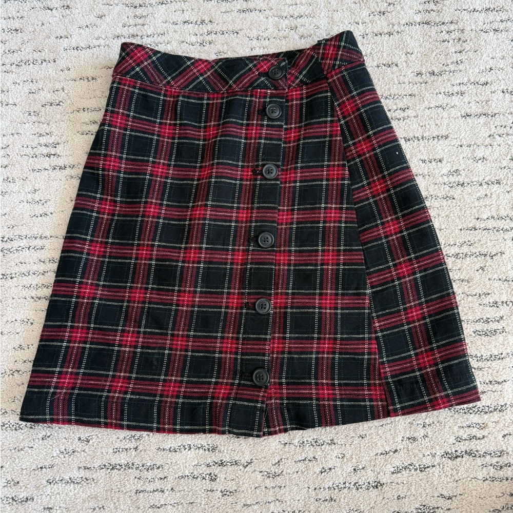 Plaid Button-Front Skirt - Red and Black